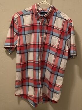 Tommy Hilfiger men’s classic fit size medium